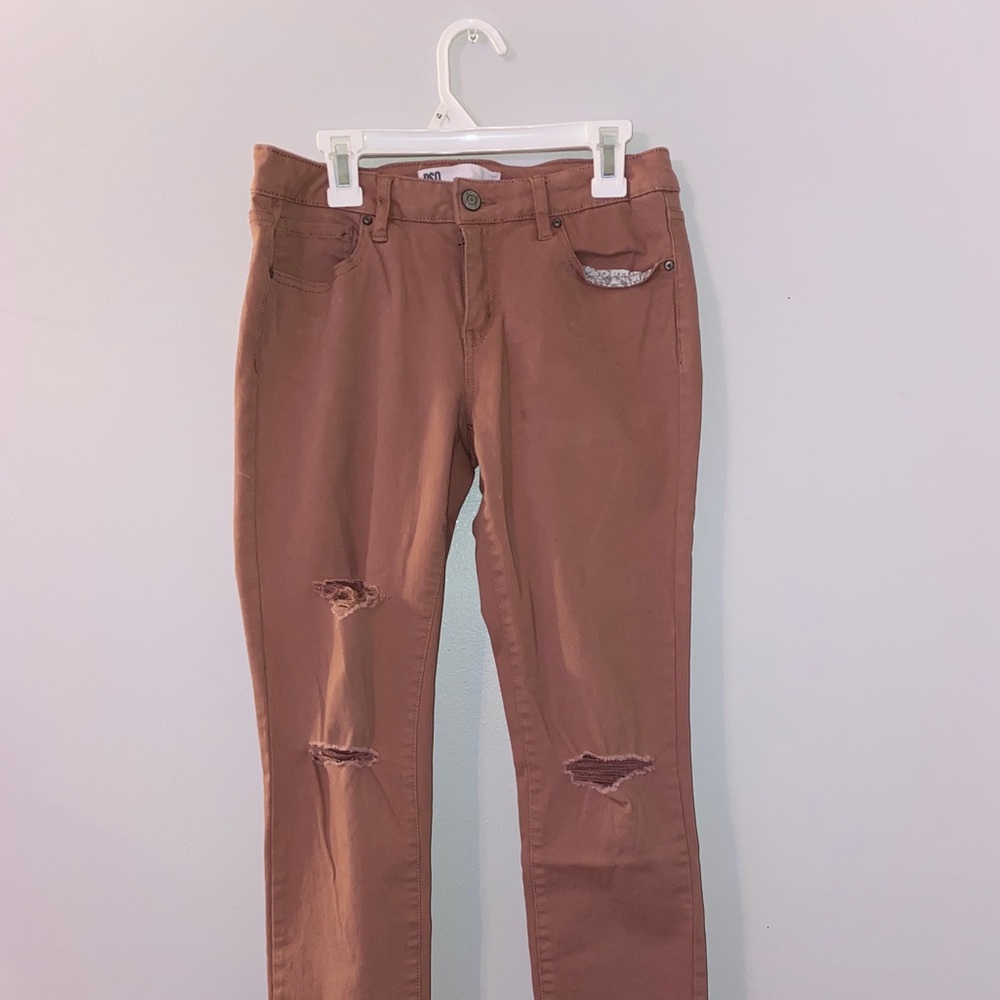 Girls’ ripped skinny jeans